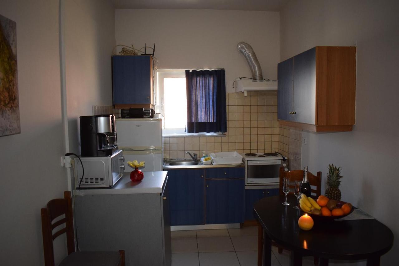 Alena Aparthotel Chrissi Akti Chania